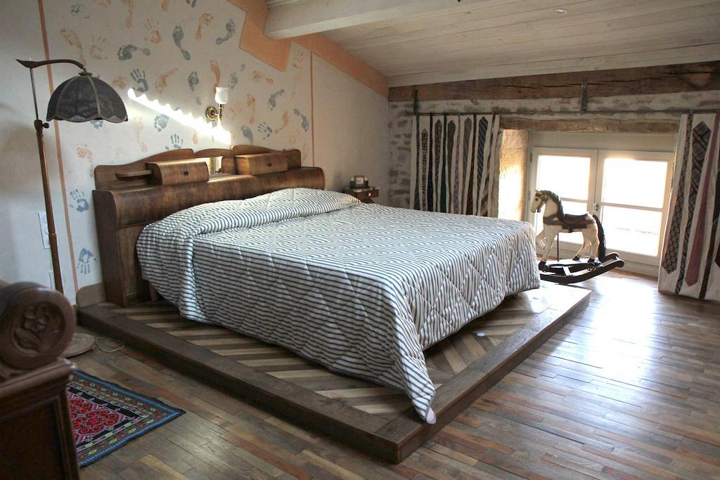 Place Des Nobles Bed and Breakfast Cuiseaux Værelse billede